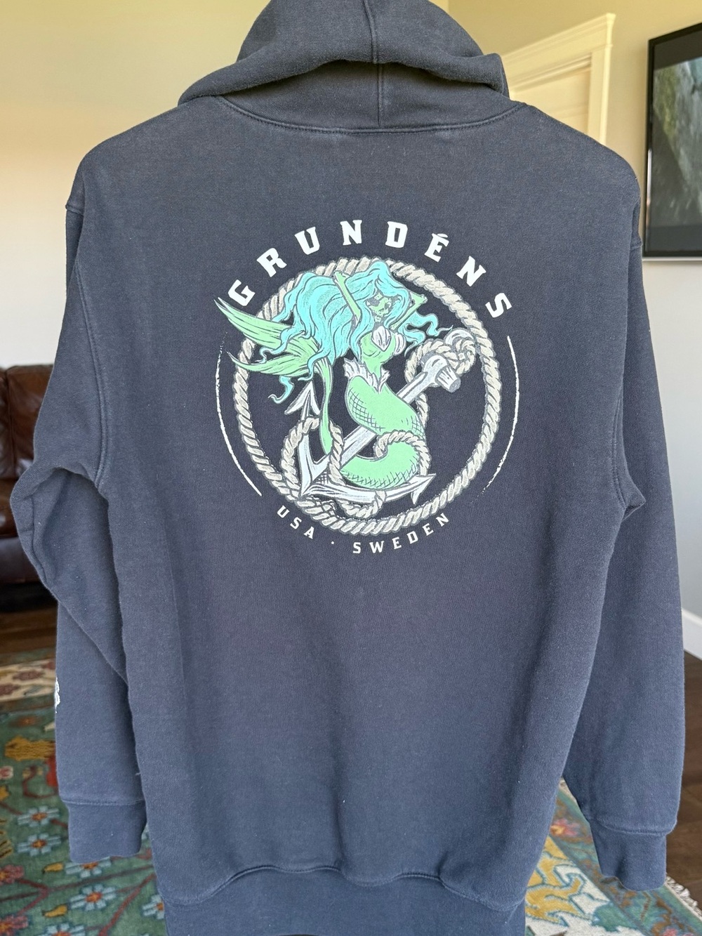 Grunden’s Men’s Washed Faded Black Graphic Hoodie Mermaid Logo Sleeve Branding S